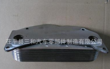 潍柴欧2机油冷却器图2