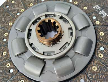 供应 优质 430三级减振 汽车离合器片 离合器压盘 重汽 陕汽 欧图2