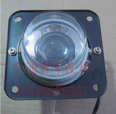 宇通客车配件，前雾灯总成图2