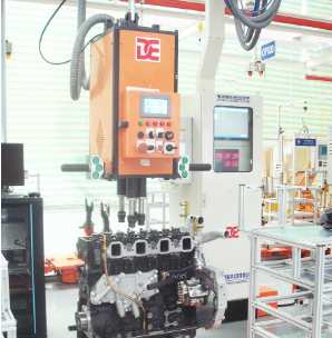 4轴缸盖螺栓拧紧机 (立式悬挂式)图2