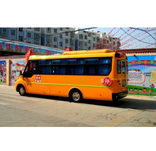 东风43座小学生校车图2