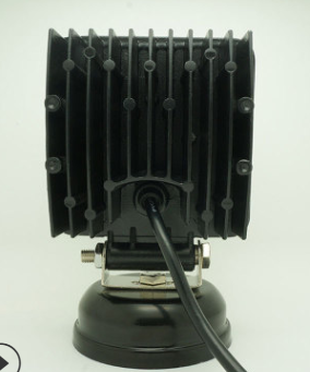 厂家直销新款16珠48W汽车厚款工作灯 LED检测大灯汽摩配件前照灯图3