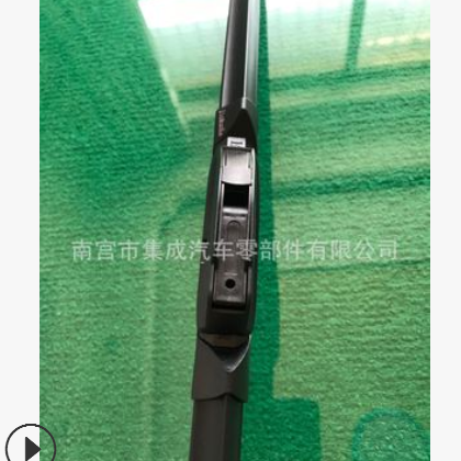 厂家直供雨刮器 新款多功能8+1无骨雨刷器 全车型通用雨刮器 雨刷图2