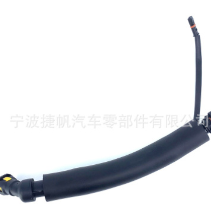 厂家直销曲轴箱通风管阀适用宝马N52发动机油水分离器11617531423图3