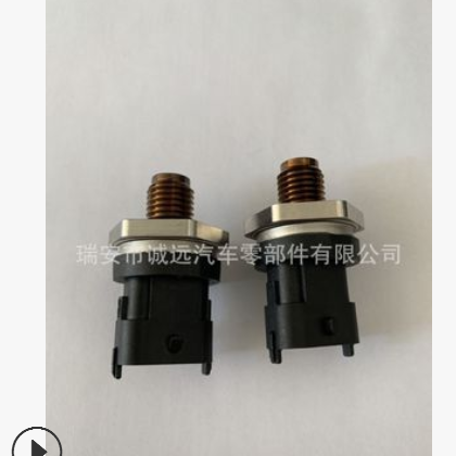厂家直销 共轨系统博世康明斯轨压压力传感器 0281002909汽车配件图3