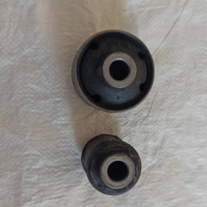 厂家供应指南者自由客酷博三角臂胶套 控制臂衬套 摆臂衬套图3