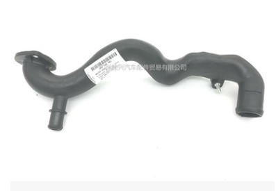 VW 宝来高尔夫散热器冷却水管 06A 122 481图3