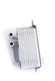 机油冷却器 17217519213 适用 宝马 5系四门轿车(E60)图2