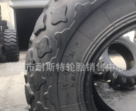 宝峡压路机轮胎 23.1-26 工程机械轮胎 18.00-24 20.5-25梅花花纹图3