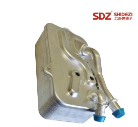 厂家供应高品质高质量适用于大众汽车散热器机油冷却器09E409061图2