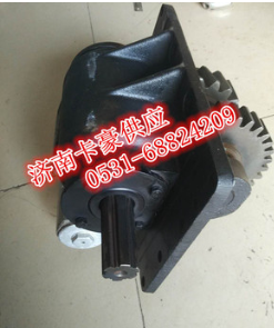 蚌埠12吨 16吨 20吨 25吨吊车发动机配件 变速箱 变速箱取力器图2