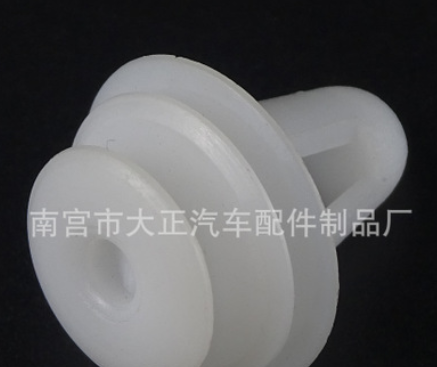 通用五菱之光长安之星东风小康汽车门板卡扣内饰板塑料白卡子图2