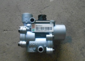 厂家直销重型车 ABS电磁阀 WG9000360515图2