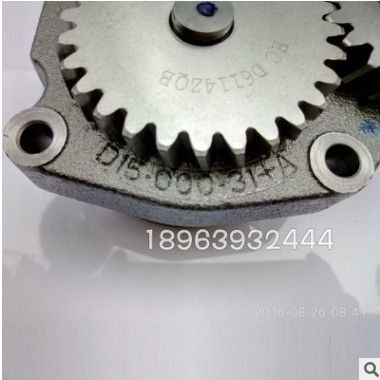 供应全新D15-000-31+A上柴D6114发动机机油泵图3