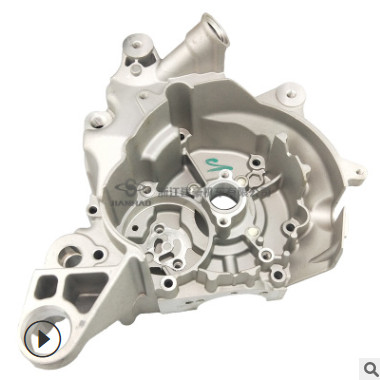 主机配套 踏板摩托车发动机配件 GCC 100右曲轴箱体图2