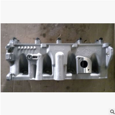 厂家直供　优质　桑塔纳06款 SANTANA(06) 气缸盖图2