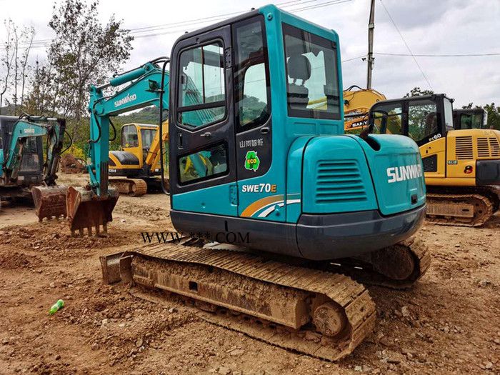 山河智能70E国产二手小挖机新款9成新搭载进口发动机液压系统图7