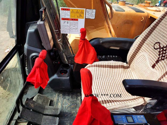 三一SY135-9国产二手挖机中型9成新进口发动机液压系统包运图2