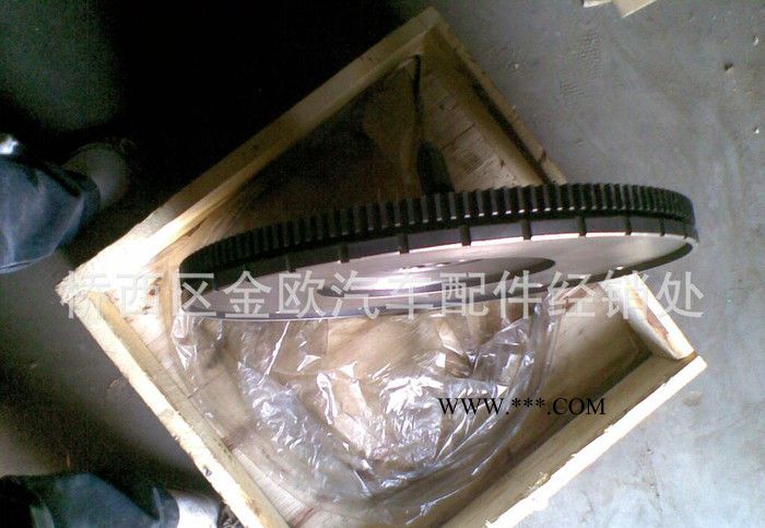 德国奔驰卡车3341飞轮 奔驰卡车配件图1