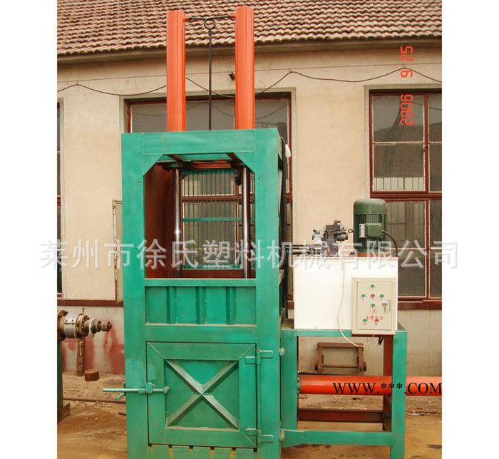 新型立式塑料打包机 自动液压连杆打包机械设备 质量保证图2