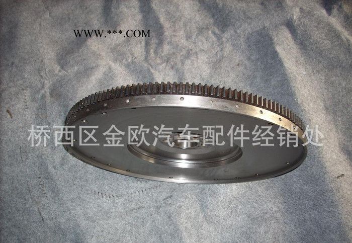 道依茨1015发动机飞轮 道依茨发动机配件 奔驰发动机配件图2