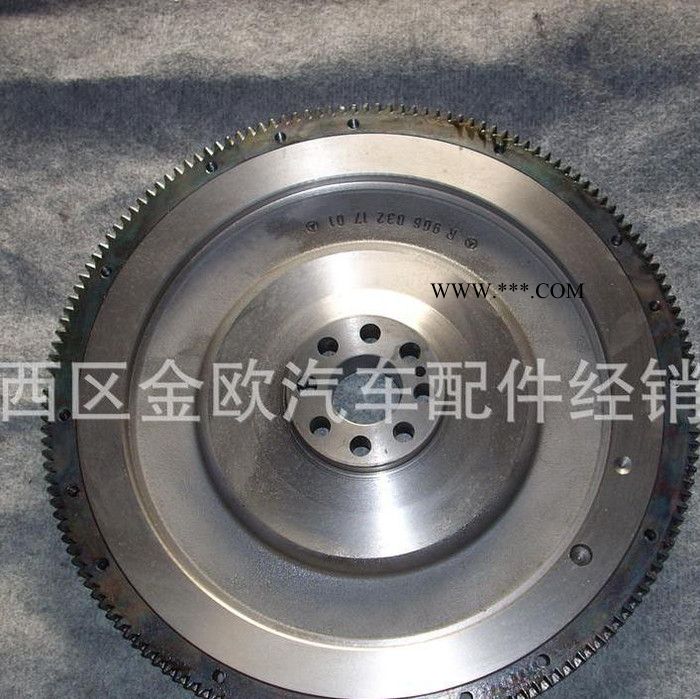 适用于奔驰发动机飞轮OM502LA吊车奔驰OM502LA飞轮图4