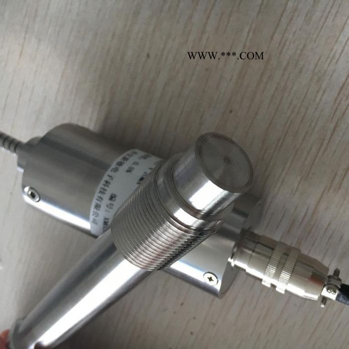 CYB750系列超高温压力变送器(水冷式)采用特殊进口材质、高温测压水冷却时可达1200℃,适用于发动机燃气和超高温的压图3