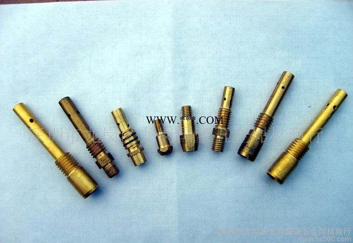 连杆、连接体。图2