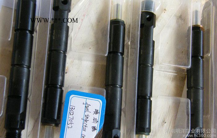 一拖洛阳工程机械各种马力推土机发动机配件机油冷却器、水泵、喷油器图2