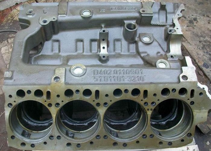 奔驰卡车3341发动机OM501LA缸体曲轴奔驰卡车配件图5