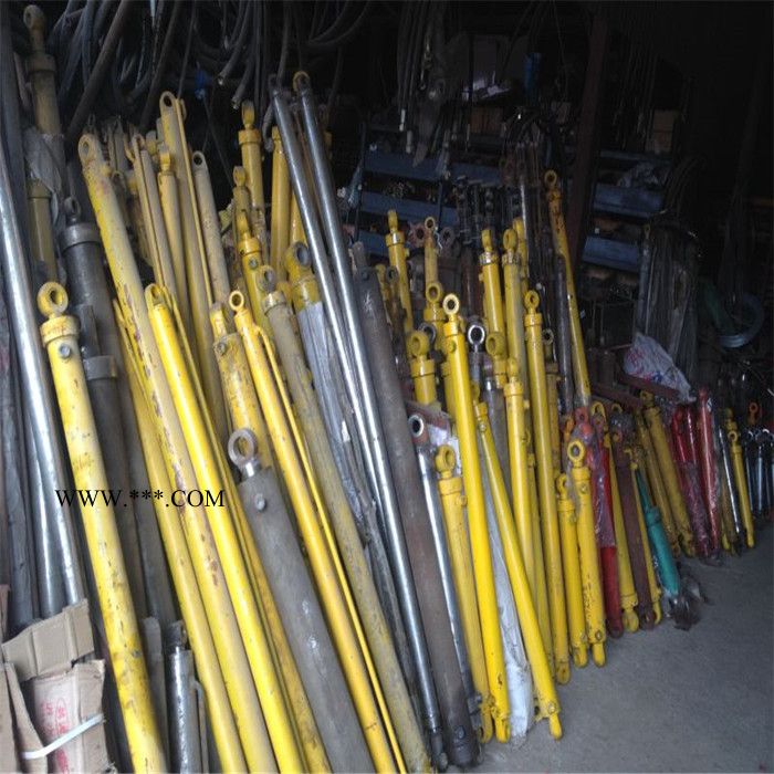 定制活塞缸耐高温油缸缸径90杆径45吊车配件腿子缸图3