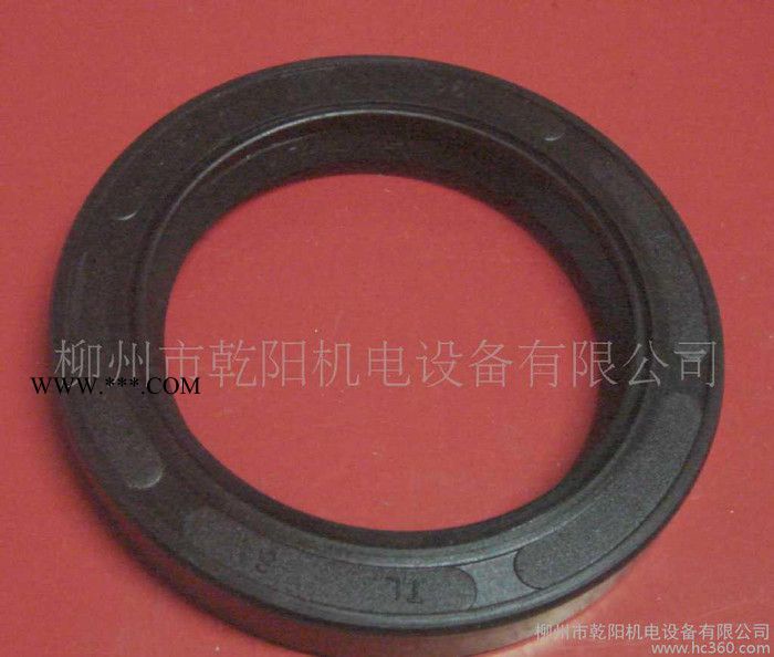 柳二空活塞式LEK空压机配件曲轴骨架油封图2