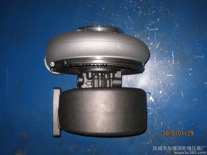 增压器型号HX80涡轮增压器 总成号4044427 客户号4955508图1