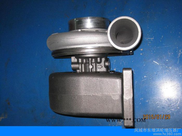 增压器型号HX80涡轮增压器 总成号4044427 客户号4955508图2