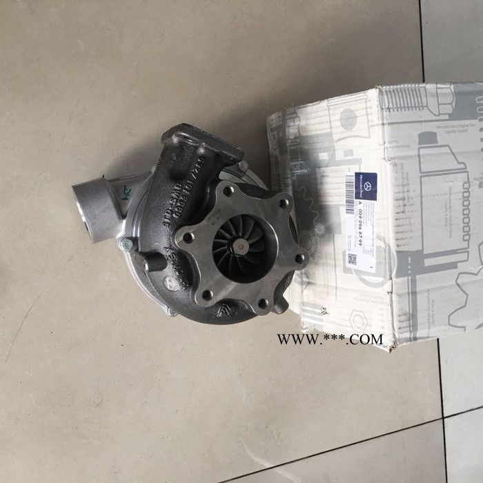 适用于吊车用奔驰OM502LA涡轮增压器 奔驰发动机总成图2