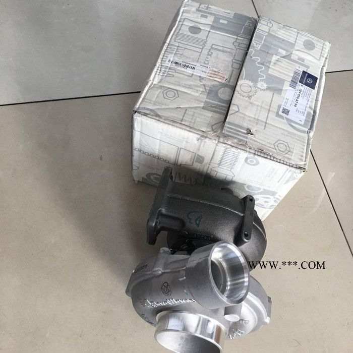 适用于吊车用奔驰OM502LA 奔驰发动机涡轮增压器图4