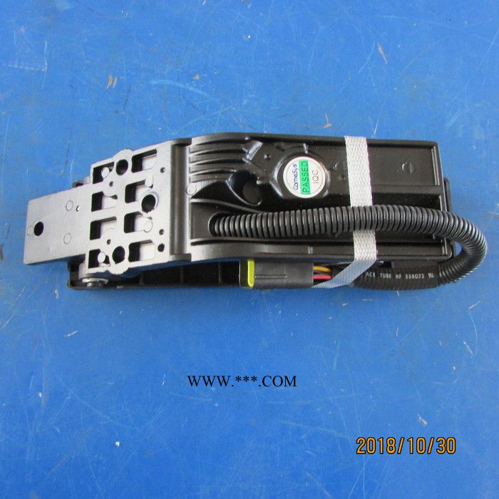 供应徐工机械装载机原厂配件819906060 F9-312-414油门踏板 品质保证图4