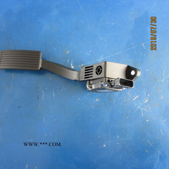 供应徐工装载机原厂配件803688698 F01R00X070电子油门踏板图3