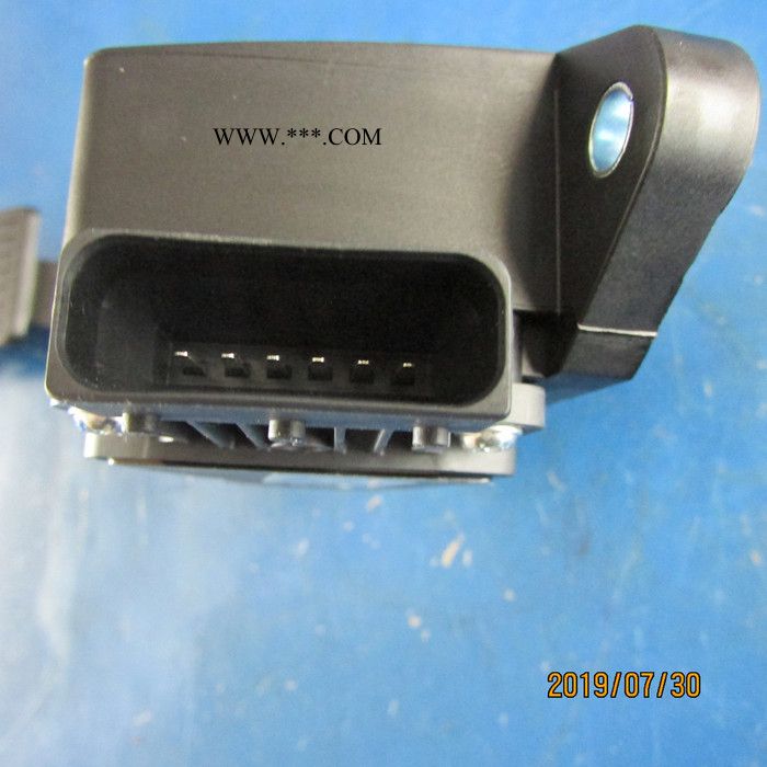 供应徐工装载机原厂配件803688698 F01R00X070电子油门踏板图2