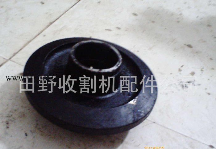 收割机配件福田原厂导向轮总成 履带导向轮总成 张紧轮总成图2