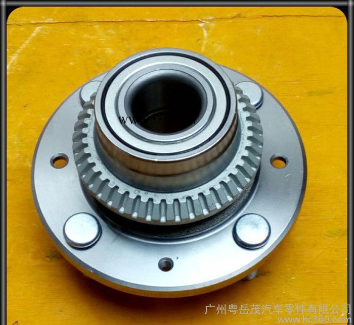 现货MR584790三菱N31/34轮毂单元轴承张紧轮一件代图1