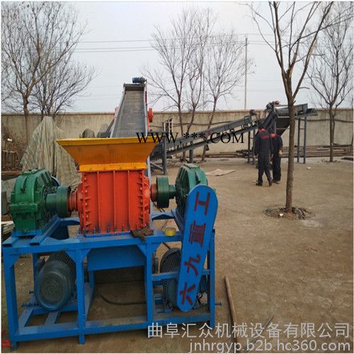 复合肥撕碎机汽车壳双轴撕碎机 生产加工图4