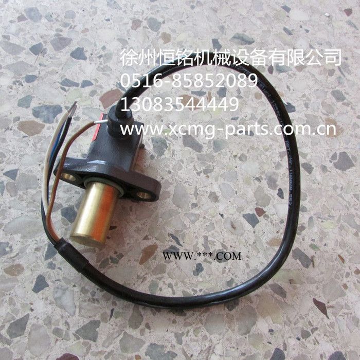 供应徐工摊铺机配件860100970  HDD2L32NA-20转速传感器图3