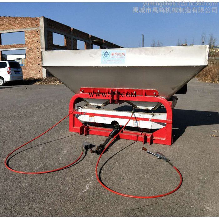禹鸣机械**大型拖拉机后置撒肥机 悬挂传动轴施肥机 大容量塑料桶抛肥机 颗粒肥用播撒机 2图7