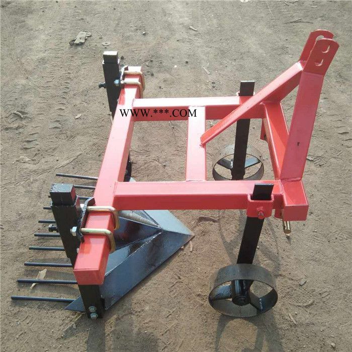 不需要传动轴带的土豆犁 小型拖拉机带的土豆收获犁 小型土豆收获机 131-81394759图3