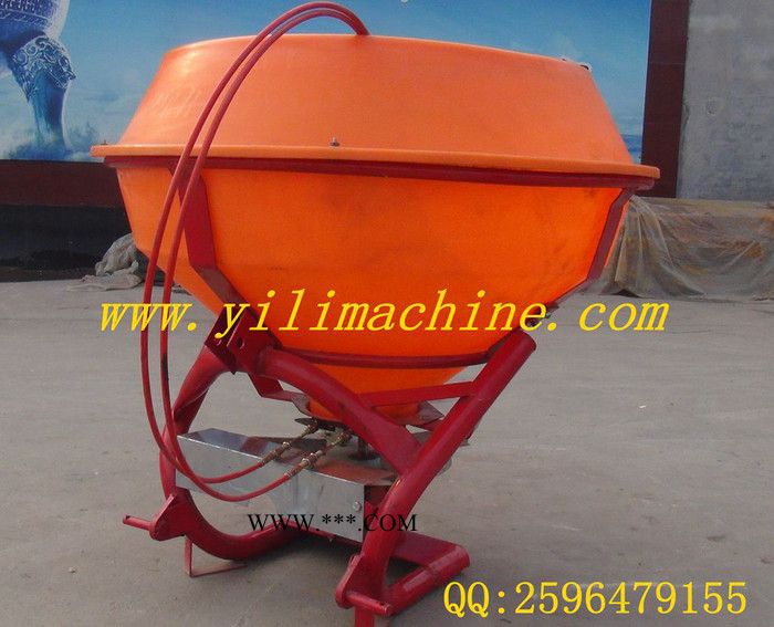 拖拉机后置式大型撒肥机 传动轴撒肥机施肥器 化肥撒播机图3