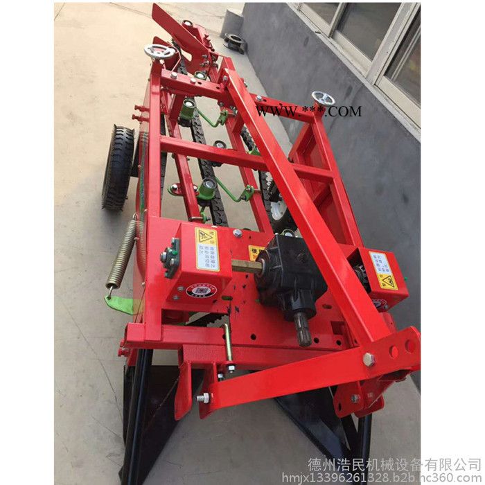 浩民生产四轮牵引式花生收割机 传动轴带动高效率刨花  高效花生收获机图4