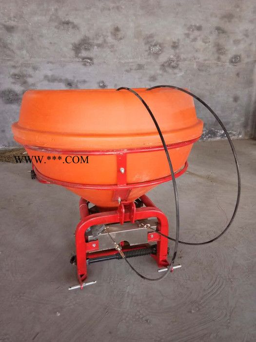 金浩CDR1000塑料桶撒肥机 大容量撒肥机定制 拖拉机带的塑料桶撒肥机,颗粒肥撒播机带传动轴图8