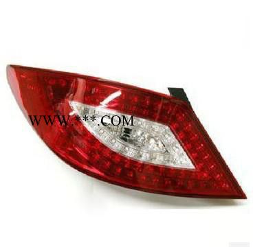 现代瑞纳专用改装LED尾灯总成 原装位后尾灯 LED行车灯 LED转向灯图3