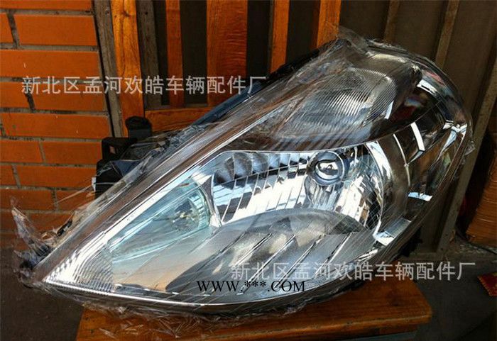 东风日产尼桑 08款骐达/颐达 前大灯 前照明灯 前转向灯 尼桑图2